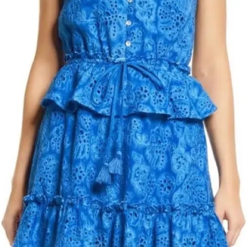 Blue Sleeveless Lace Dress